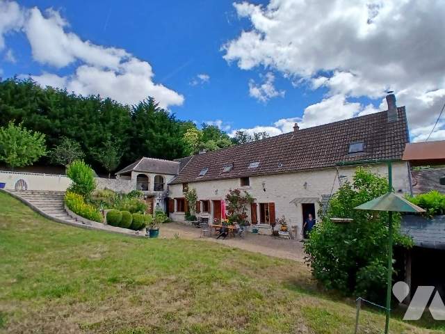 Maison 213m² — Saint-Senoch