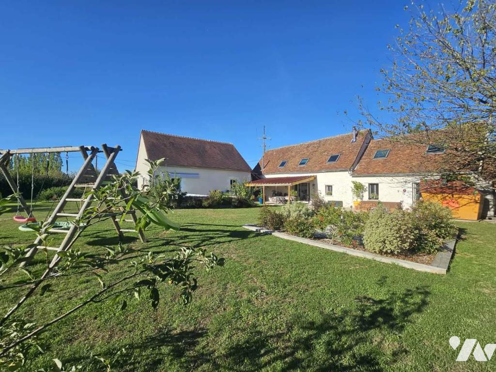 Maison 7 pièces 143 m² · à Mouzay · 143,1 m² · 290 000 €