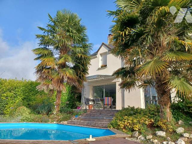 Vente - Maison / villa - ST EPAIN - 213 m² - 5 pièces - 094/1027
