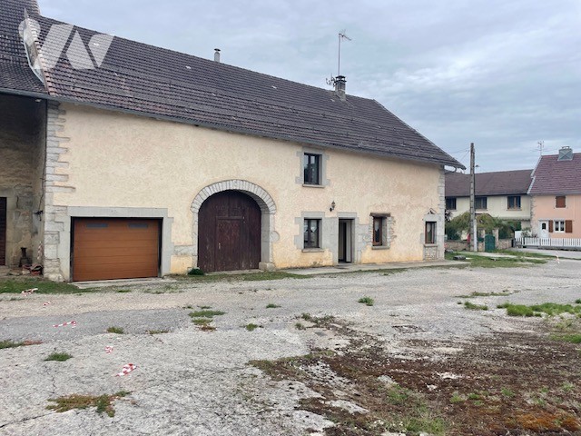 Maison 6 pièces 130 m² · à Besain · 130 m² · 190 000 €