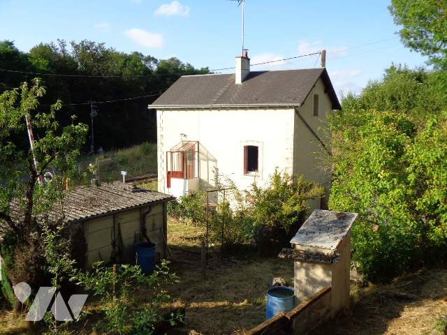 Vente - Maison / villa - VILLECHAUVE - 66 m² - 4 pièces - 071/1006