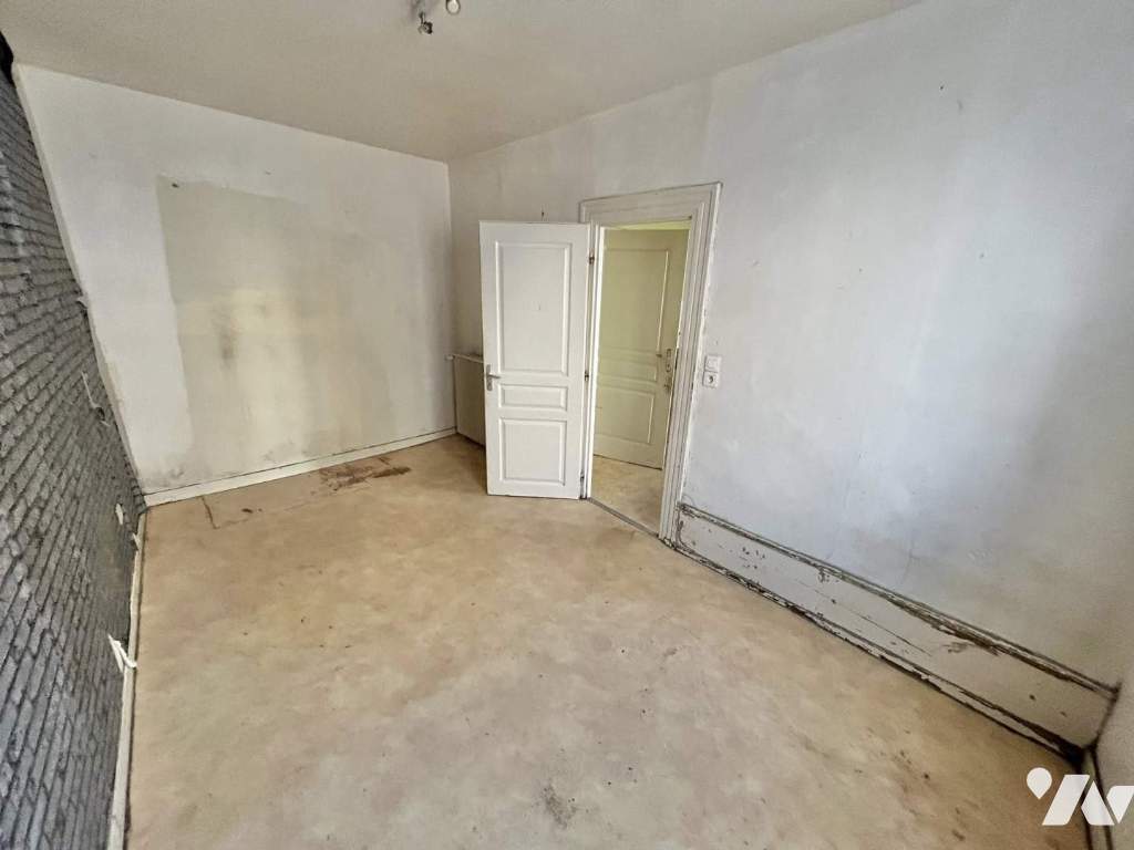 VENTE maison-CHAZELLES SUR LYON (42)