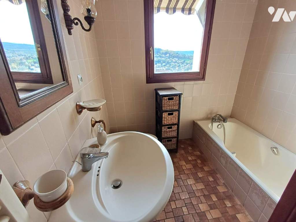 VENTE maison-LA TOUR EN JAREZ (42)