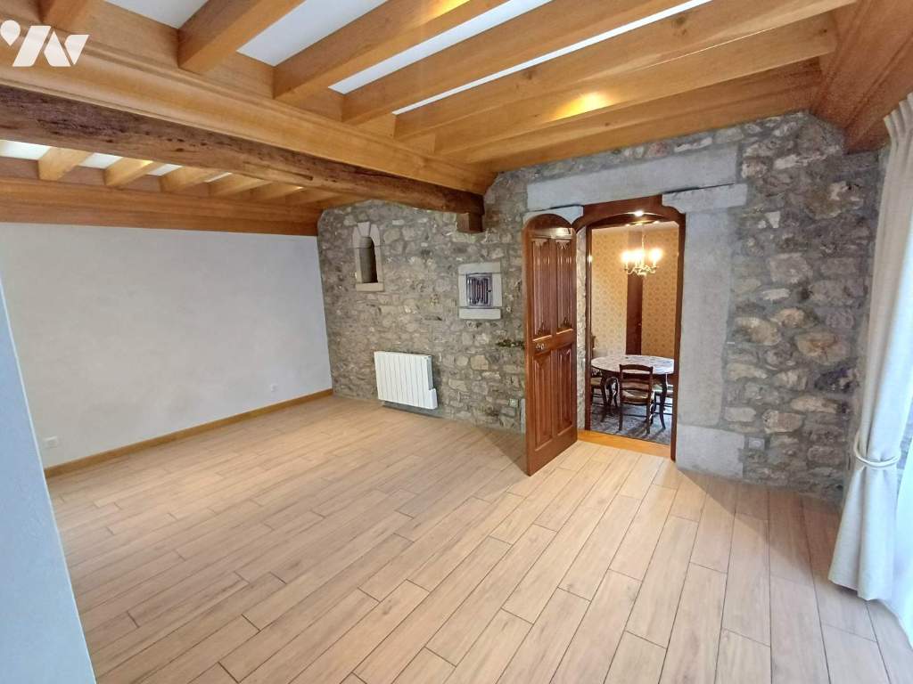 VENTE maison-LA TOUR EN JAREZ (42)