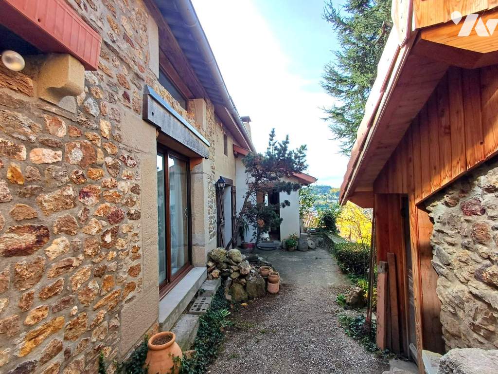 VENTE maison-LA TOUR EN JAREZ (42)