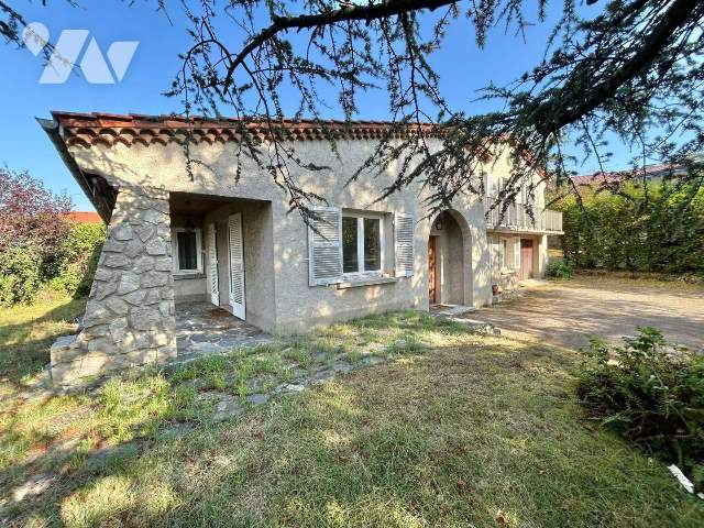 MAI 141m² — Saint-Just-Saint-Rambert