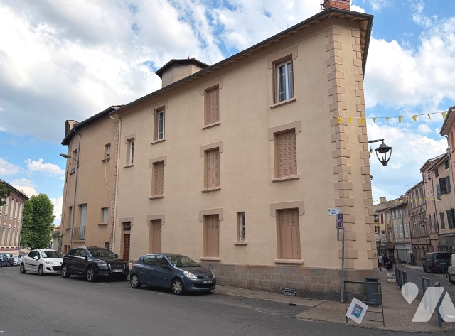 Appartement 3 pièces 80 m² · à Montbrison · 80 m² · 100 000 €