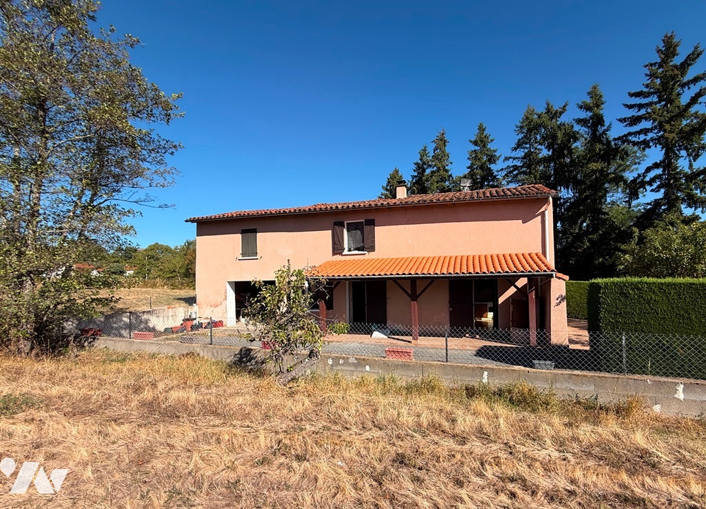 Maison 4 pièces 92 m² · à Montbrison · 92 m² · 128 000 €