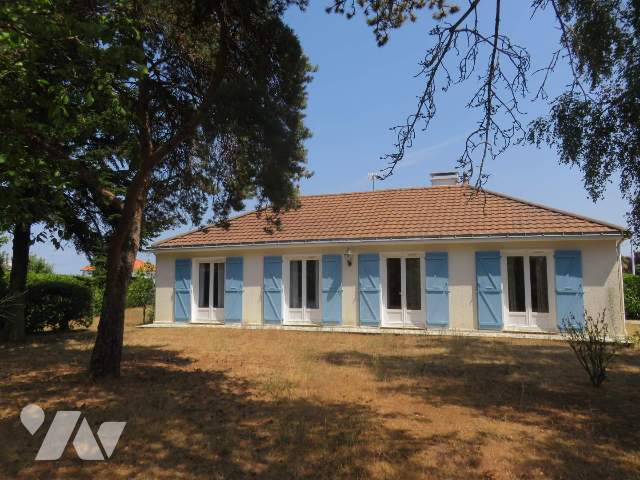 Maison 4 pièces 116 m² · à Machecoul-Saint-Même · 115,8 m² · 240 000 €
