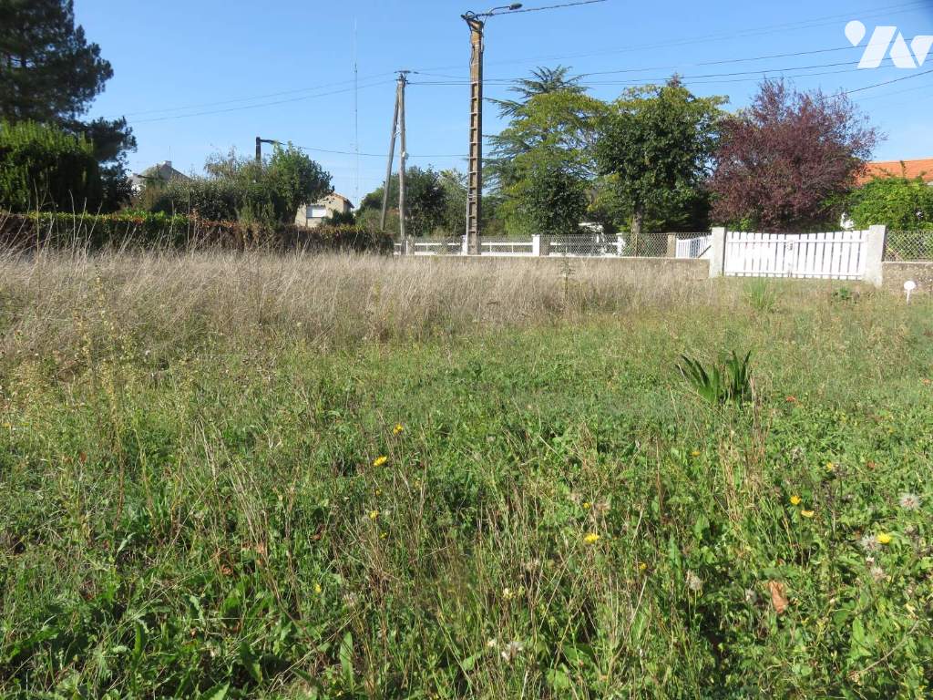 Terrain 443 m² · à Machecoul-Saint-Même · 443 m² · 100 000 €