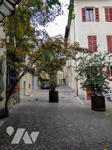 Maison 9 pièces 141 m² · à Cahors · 141 m² · 300 000 €
