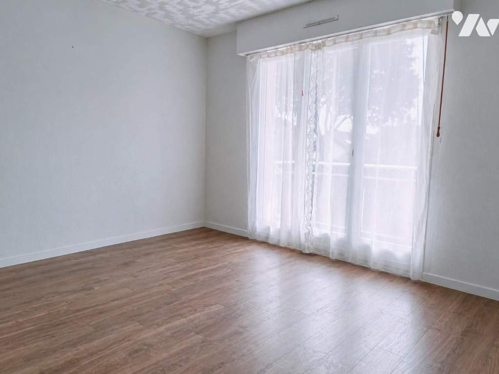 Appartement 3 pièces 73 m² · à Saint-Lô · 72,7 m² · 120 000 €
