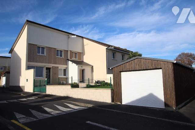 Maison 5 pièces 76 m² · à Condé-sur-Vire · 76 m² · 145 000 €