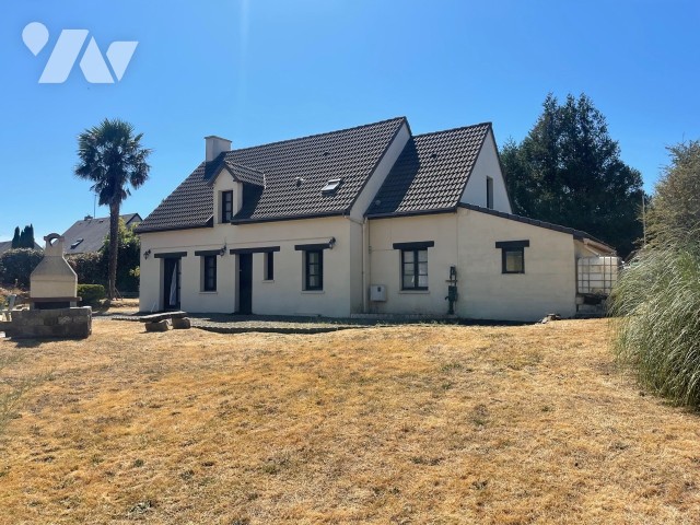 Maison 7 pièces 124 m² · à Saint-Planchers · 124 m² · 300 000 €