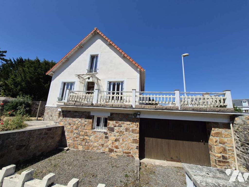 Maison 5 pièces 110 m² · à Donville-les-Bains · 110 m² · 300 000 €