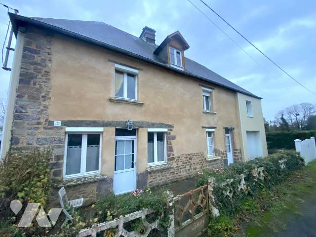 Maison 7 pièces 131 m² · à Saint-Martin-de-Bonfossé · 131 m² · 194 000 €