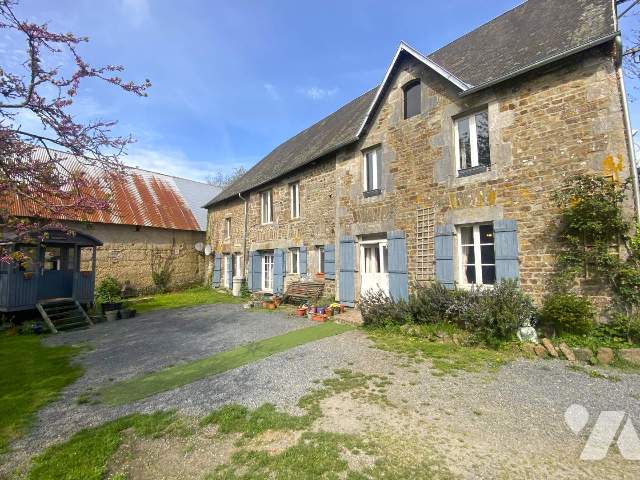 Maison 7 pièces 200 m² · à Saint-Denis-le-Gast · 200 m² · 252 000 €