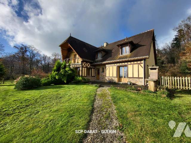 Maison 212m² — Saint-Georges-de-Rouelley