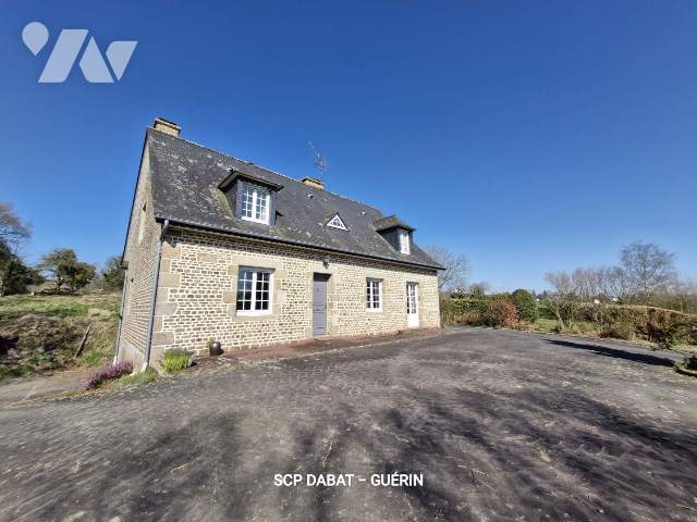 Maison 5 pièces 155 m² · à Isigny-le-Buat · 155 m² · 240 000 €