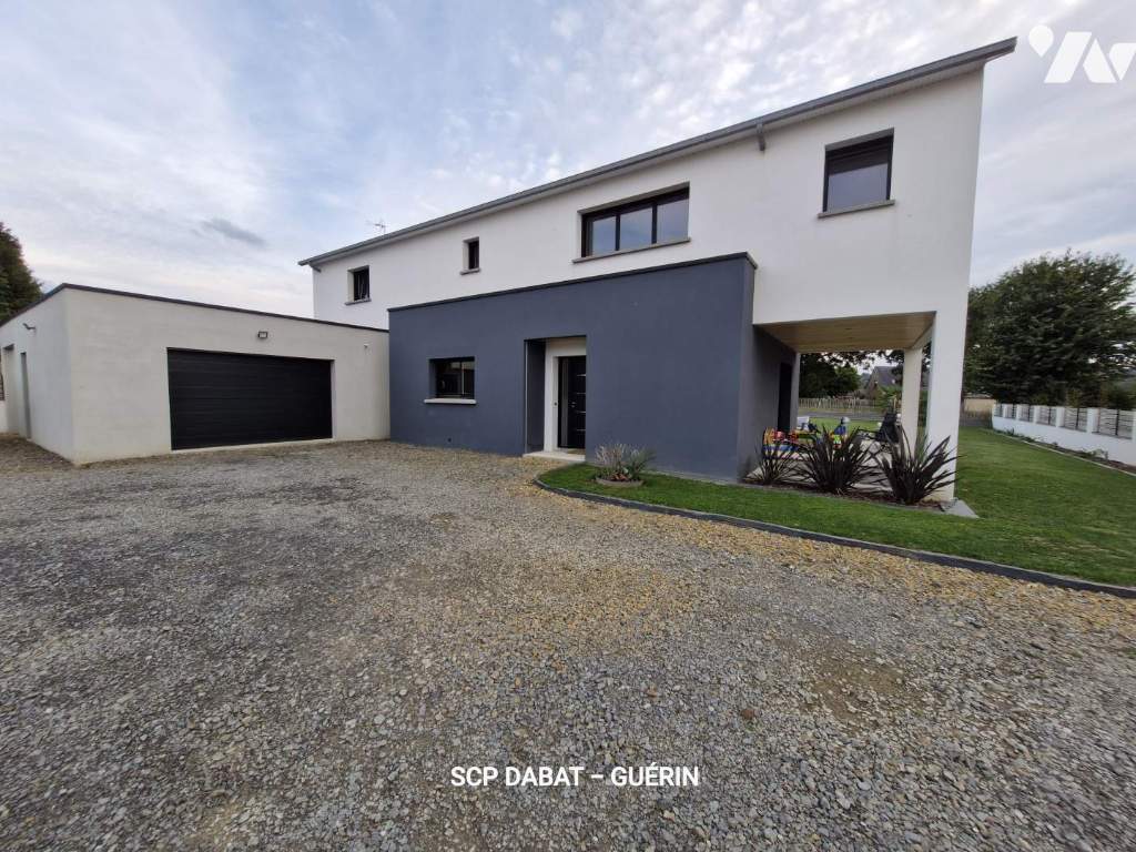 Maison 5 pièces 161 m² · à Saint-Hilaire-du-Harcouët · 161 m² · 339 000 €