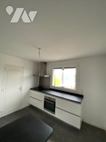 Vente - Appartement - ST LO - 85 m² - 4 pièces - 50111/375