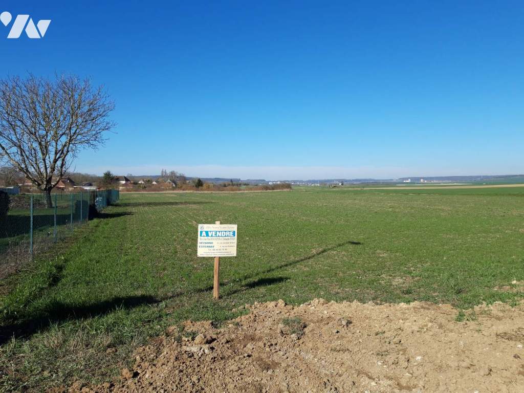 Terrain 1448 m² · à Chichey · 1 448 m² · 54 665 €