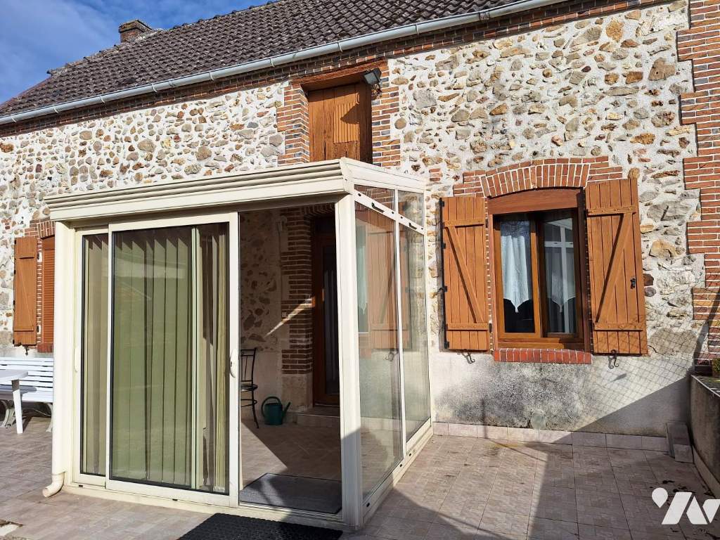 Maison 3 pièces 107 m² · à Montgenost · 106,8 m² · 143 100 €