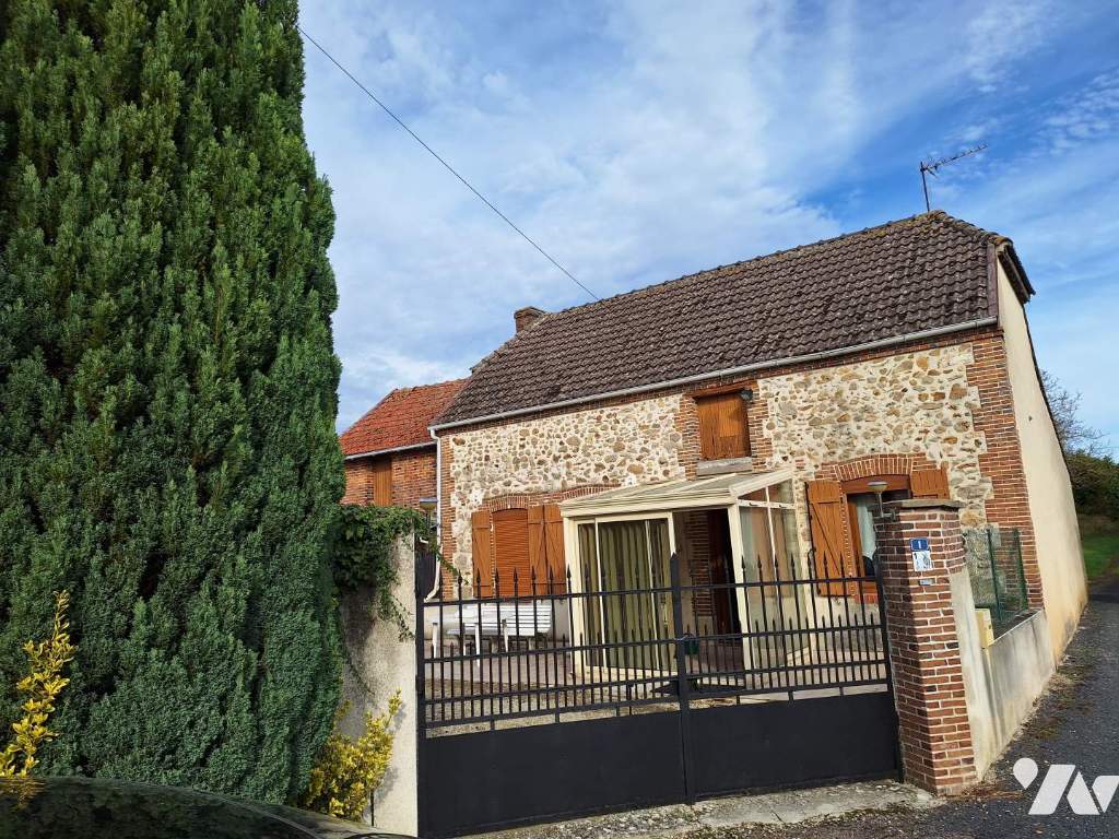 Maison 3 pièces 107 m² · à Montgenost · 106,8 m² · 172 425 €