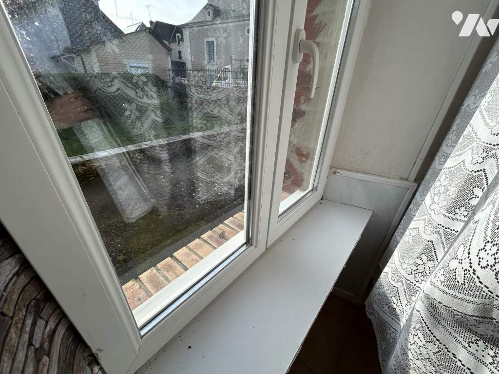 VENTE maison-CHATEAU GONTIER (53)