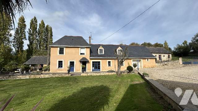 Vente - Maison / villa - CHATEAU GONTIER - 172 m² - 6 pièces - 028/2319