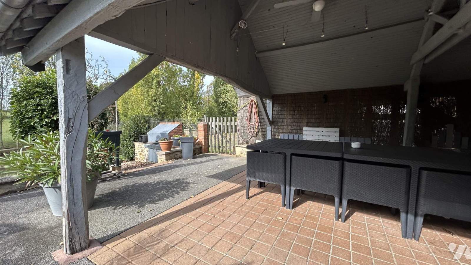 VENTE maison-CHATEAU GONTIER (53)