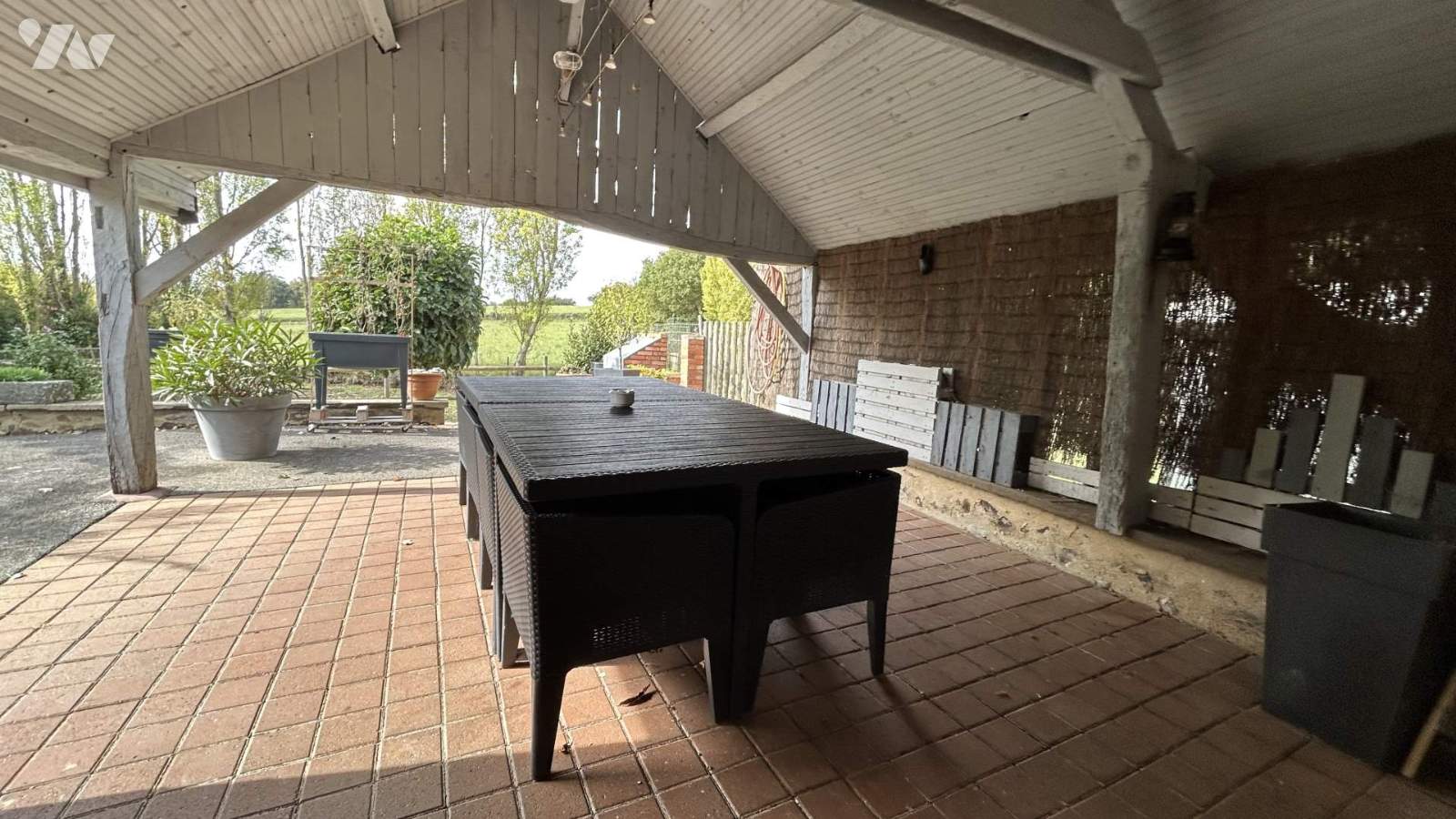 VENTE maison-CHATEAU GONTIER (53)