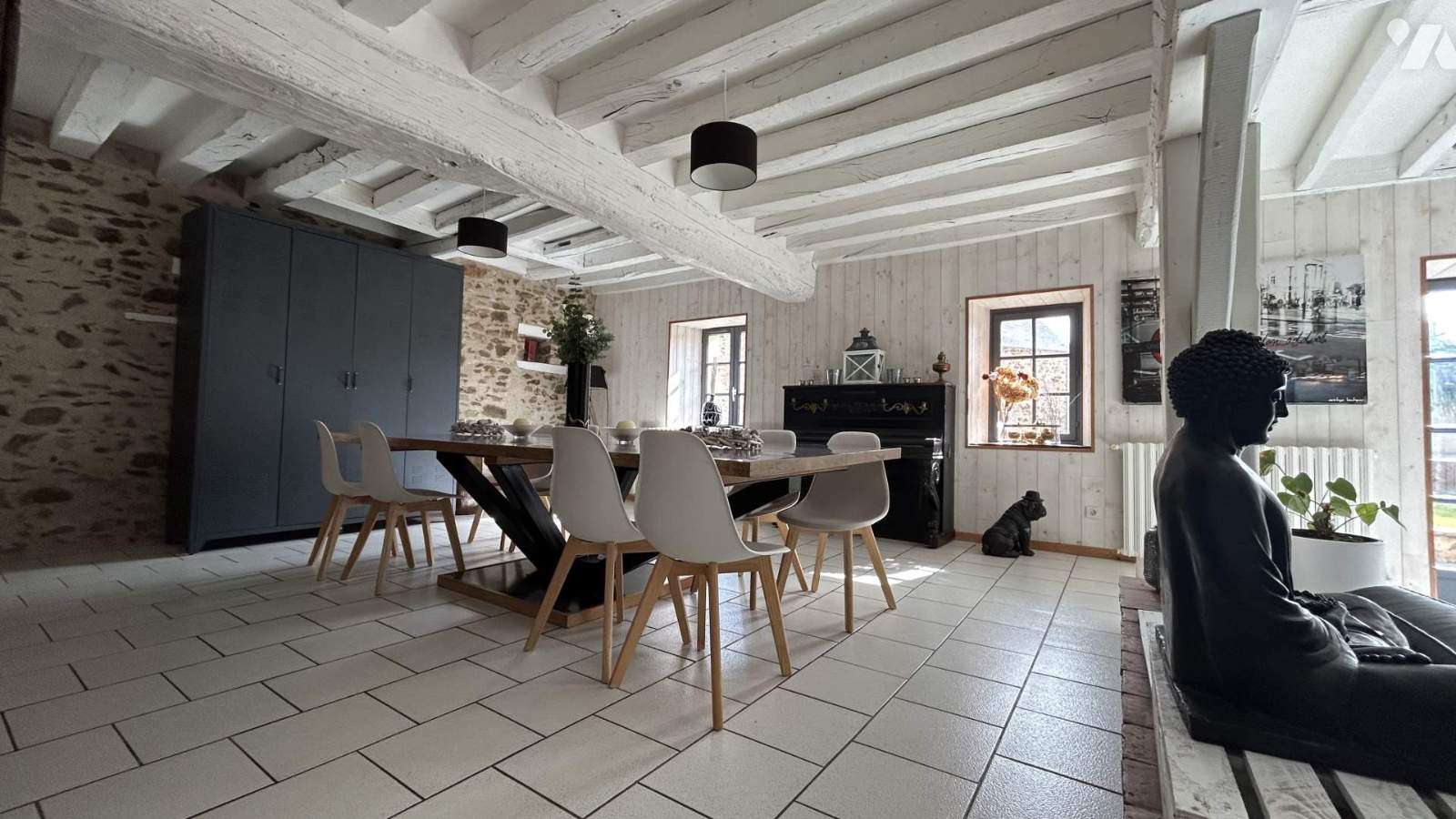 VENTE maison-CHATEAU GONTIER (53)