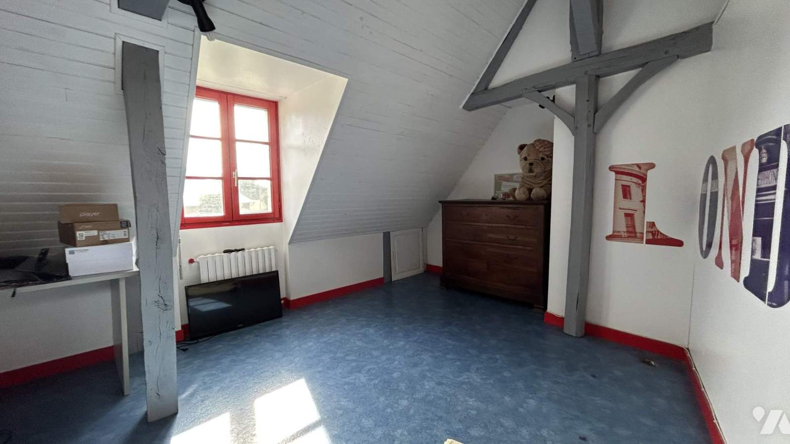 VENTE maison-CHATEAU GONTIER (53)