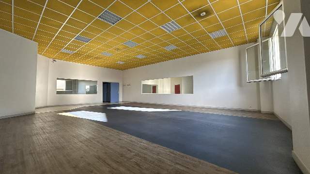 Lac Château-Gontier-sur-Mayenne · 310 000 €