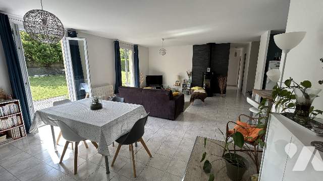 Maison 4 pièces 105 m² · à Château-Gontier-sur-Mayenne · 105 m² · 230 000 €