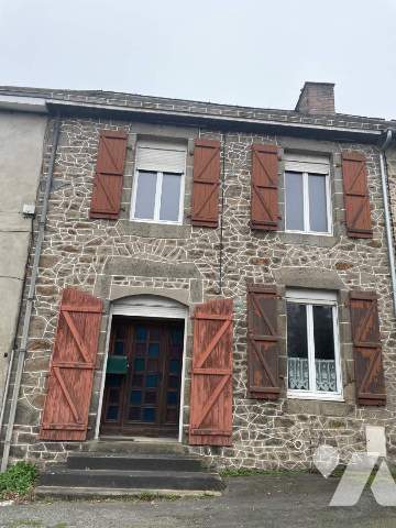 Maison 4 pièces 97 m² · à Moulay · 97 m² · 80 000 €