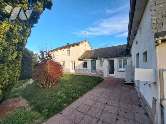 Maison 5 pièces 114 m² · à Selle-Craonnaise · 114 m² · 140 000 €
