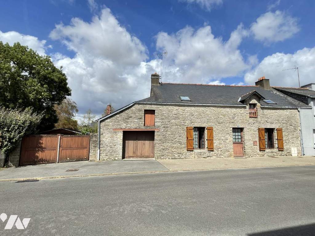 Maison 6 pièces 131 m² · à Allaire · 131 m² · 170 000 €