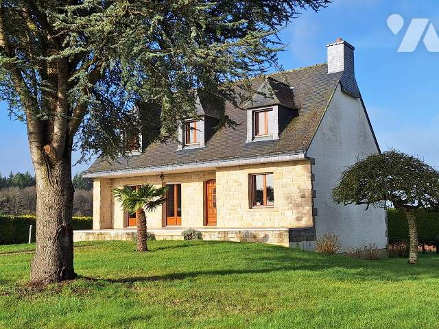 Maison 7 pièces 123 m² · à Saint-Brieuc-de-Mauron · 122,9 m² · 143 000 €