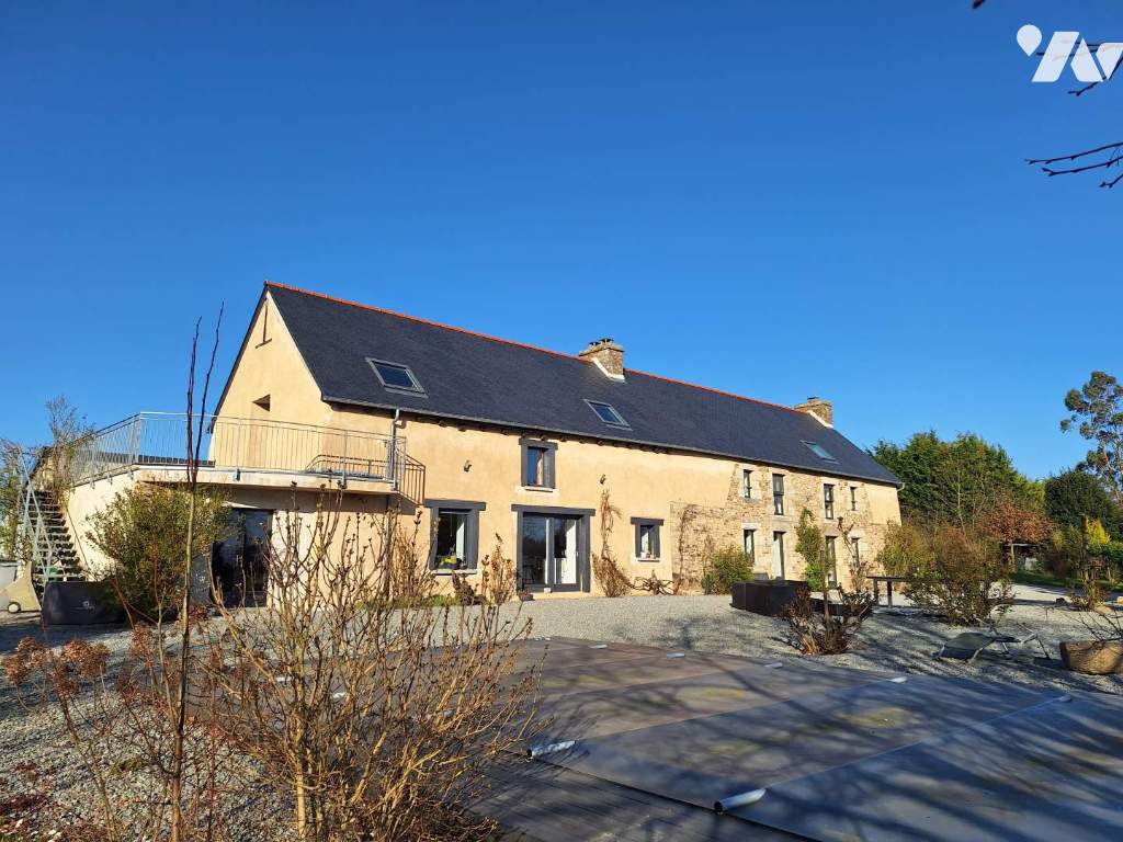 Maison 6 pièces 200 m² · à Ménéac · 200 m² · 335 000 €
