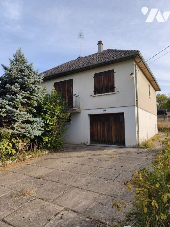 Maison 4 pièces 78 m² · à Saint-Léger-des-Vignes · 78 m² · 70 000 €