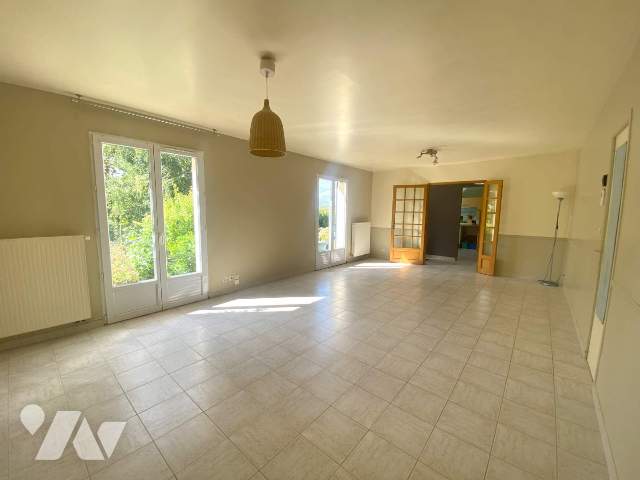 Vente - Maison / villa - NOYON - 129 m² - 6 pièces - 067/1838