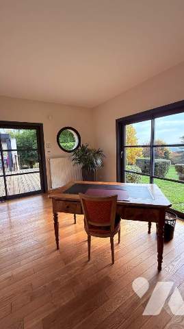 Vente - Maison / villa - NOYON - 260 m² - 10 pièces - 067/1847