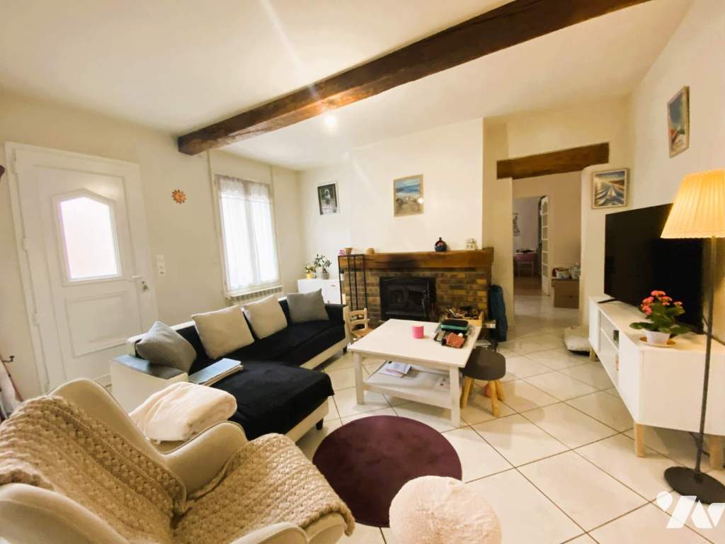 LOCATION maison-CRISOLLES (60)