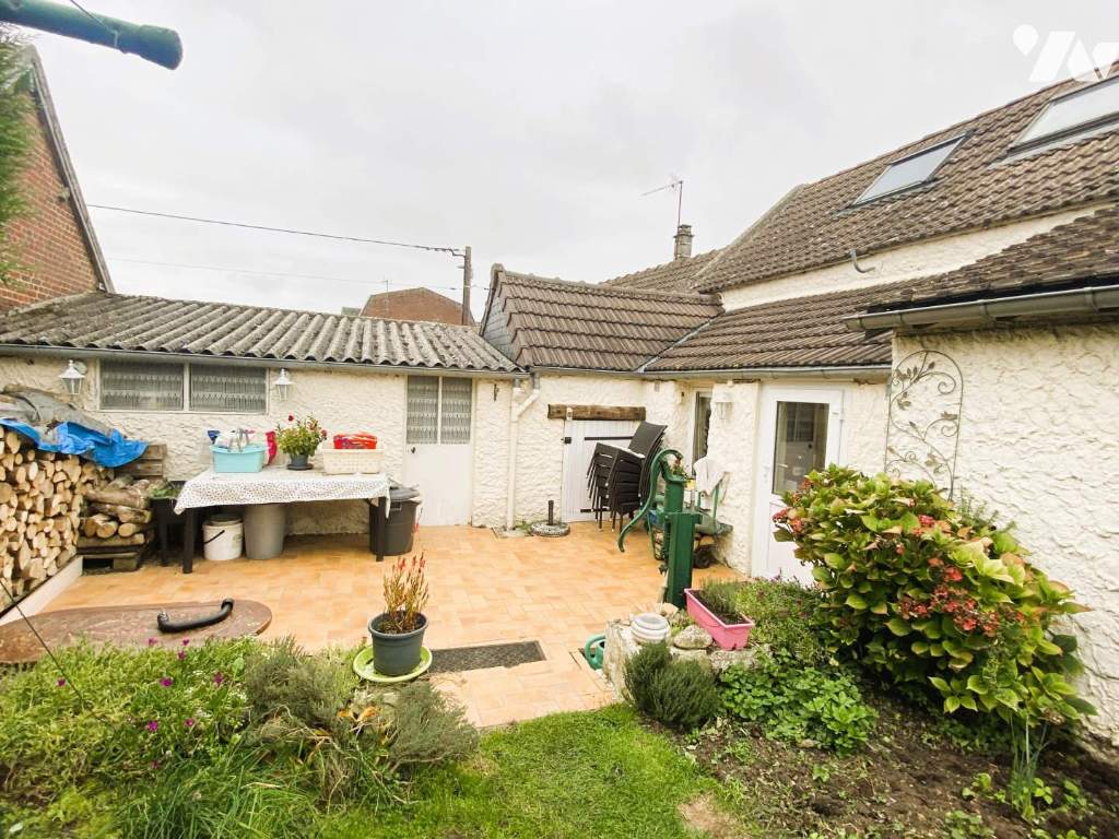 LOCATION maison-CRISOLLES (60)