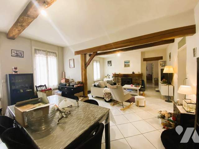 Location - Maison / villa - CRISOLLES - 95,45 m² - 5 pièces - 067/1855