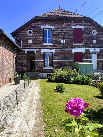 Maison 4 pièces 70 m² · à Noyon · 69,6 m² · 99 000 €