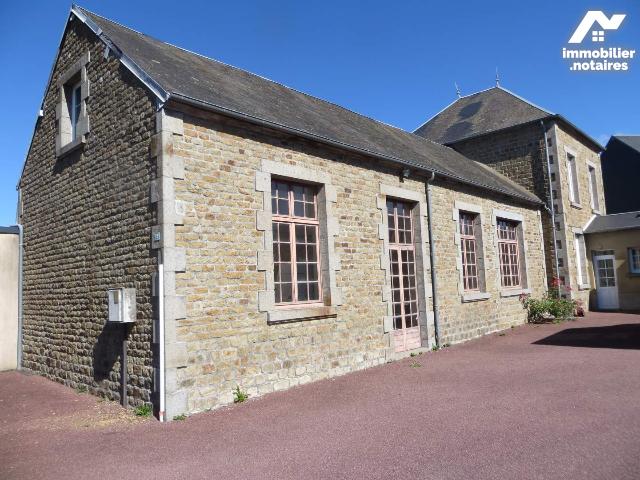 Maison 4 pièces 106 m² · à Saint-Georges-des-Groseillers · 106 m² · 160 000 €