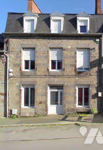 Maison 8 pièces 166 m² · à Flers · 166,2 m² · 100 000 €